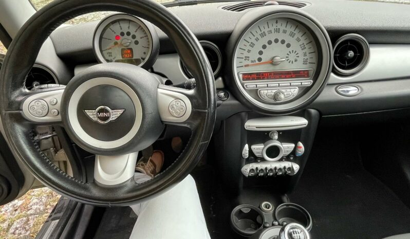 Mini Cooper D 2009 completo