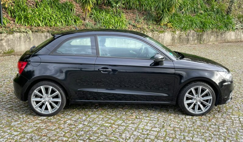 Audi A1 1.4 TFSI S-Line completo