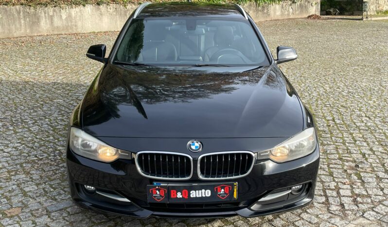 BMW 318d Sport completo