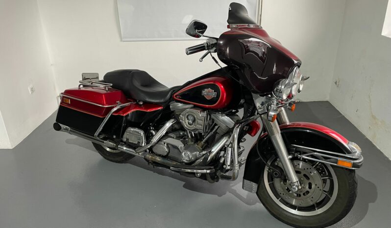 Harley Davidson Electra Glide completo