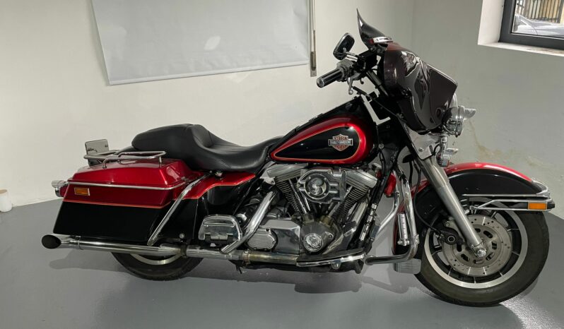 Harley Davidson Electra Glide completo