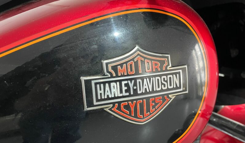 Harley Davidson Electra Glide completo